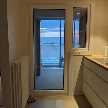 Valdemosa One Apartment *