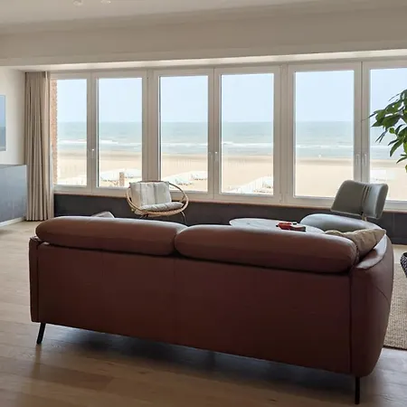 Valdemosa One * De Haan